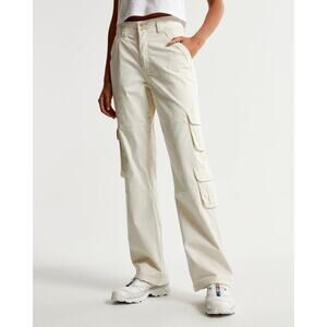 Abercrombie & Fitch Cream Relaxed Fit Wide Leg Cargo Pants Women's Size 4 27